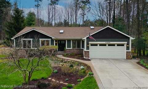4049 PINESTEAD Drive, Commerce Township, MI 48390