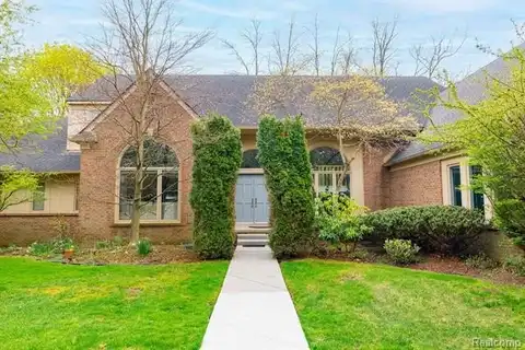 4599 RAVINE Drive, Bloomfield Hills, MI 48301