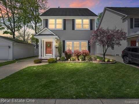 2327 HAMILTON Avenue, Berkley, MI 48072