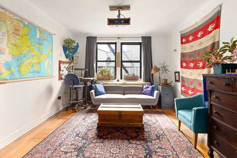 221 East 18th Street, Brooklyn, NY 11226