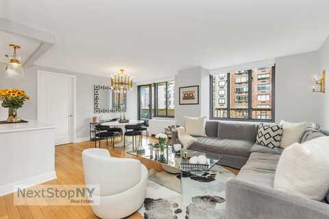 1438 Third Avenue, New York, NY 10028