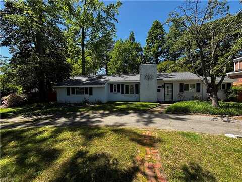 7649 Gleneagles Road, Norfolk, VA 23505