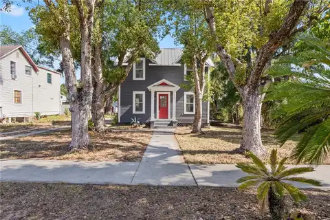821 E LEMON AVENUE, EUSTIS, FL 32726
