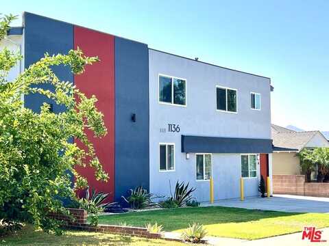 1136 SPAZIER AVE, GLENDALE, CA 91201