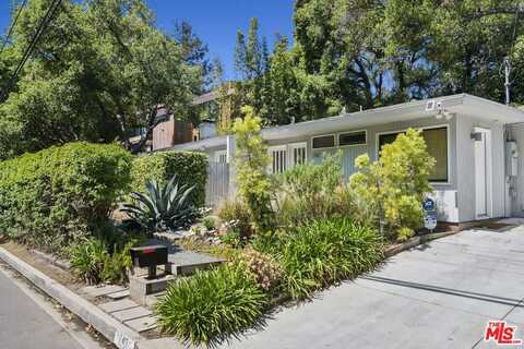 747 Brooktree Rd, Pacific Palisades, CA 90272