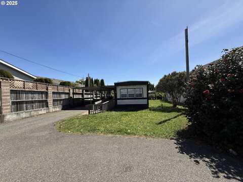 98090 W BENHAM LN, Brookings, OR 97415