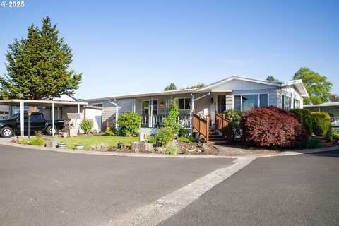 1225 W 10TH AVE, Junction City, OR 97448