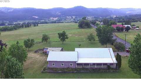 36582 VALLEY VIEW LN, Halfway, OR 97834