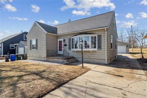 344 19th Street NW, Cedar Rapids, IA 52405
