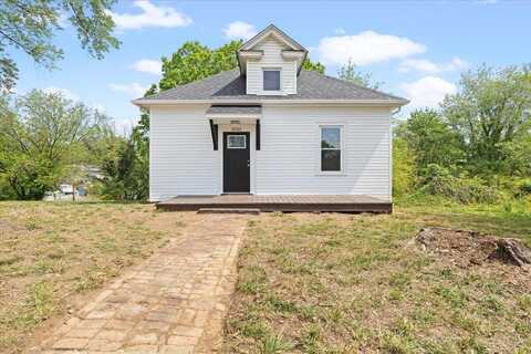 3933 Dakota AVE NW, Roanoke, VA 24017