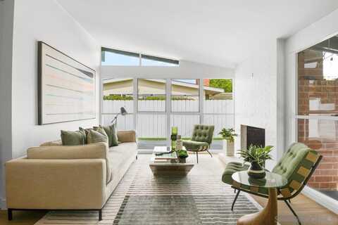 6373 Lake Albano Ave, San Diego, CA 92119