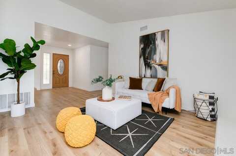 4635 Briar Ridge Rd, Oceanside, CA 92056