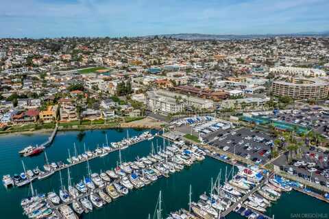 1021 Scott St, San Diego, CA 92106