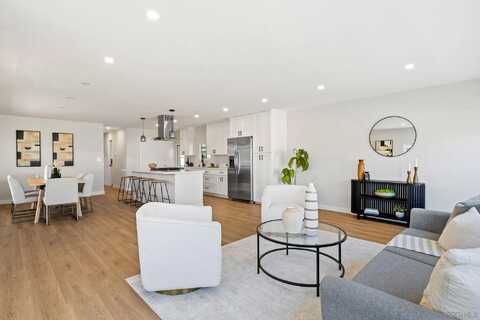 8301 Mission Gorge Rd, Santee, CA 92071