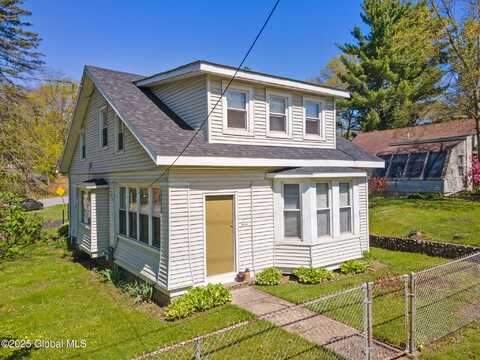 1081 2nd Avenue, Troy, NY 12182