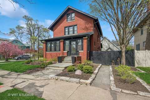2645 Prairie Avenue, Evanston, IL 60201