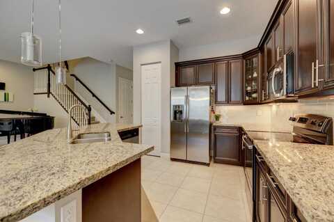 2140 Wells Place Place, Palm Beach Gardens, FL 33418