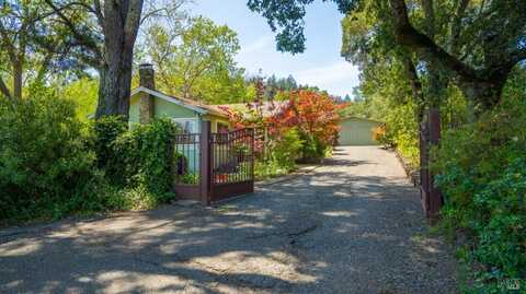 2267 Westside Road, Healdsburg, CA 95448