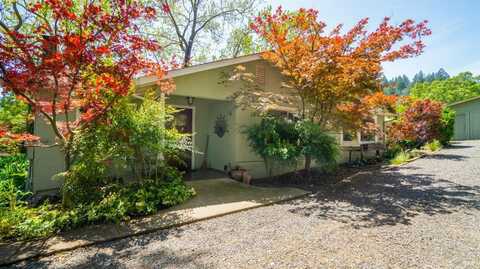 2267 Westside Road, Healdsburg, CA 95448