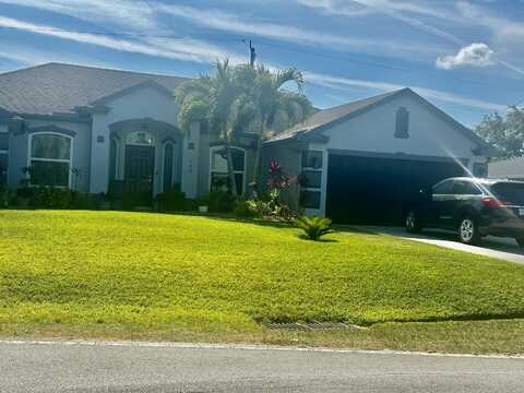 585 SW Undallo Road, Port Saint Lucie, FL 34953