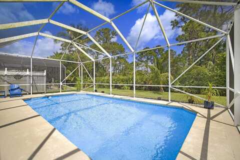 7004 SE Twin Oaks Circle, Stuart, FL 34997