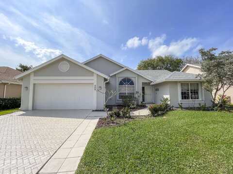 252 Moccasin Trail W, Jupiter, FL 33458