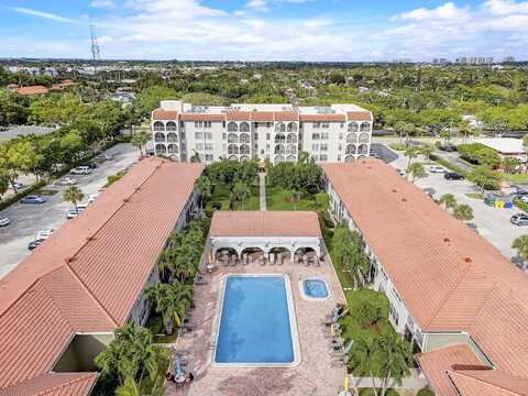 250 NE 20th Street, Boca Raton, FL 33431