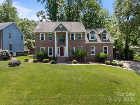 9000 Stourbridge Drive, Huntersville, NC 28078