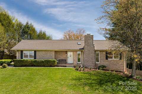 77 Roberts Ridge Drive, Etowah, NC 28729