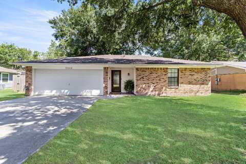 5848 W Madison, Groves, TX 77619