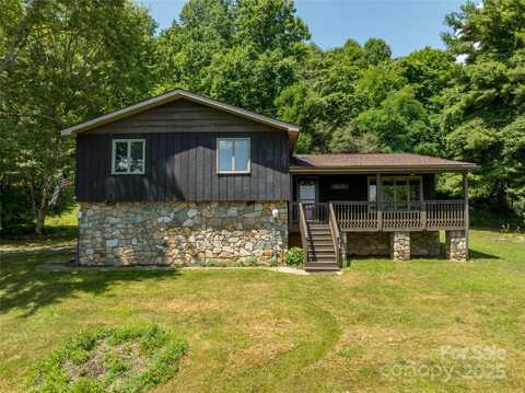 518 Acres View Drive, Waynesville, NC 28786