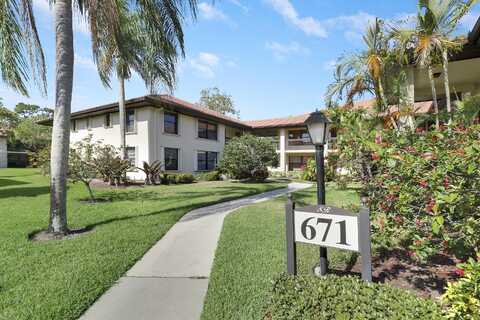 671 SW South River Drive, Stuart, FL 34997