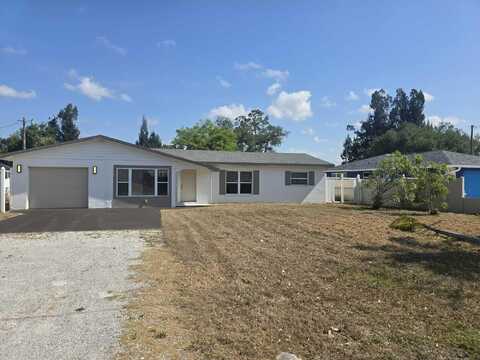 682 Muscogee Drive, Fort Myers, FL 33903