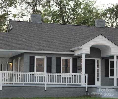 406 S Catawba Street, Lancaster, SC 29720