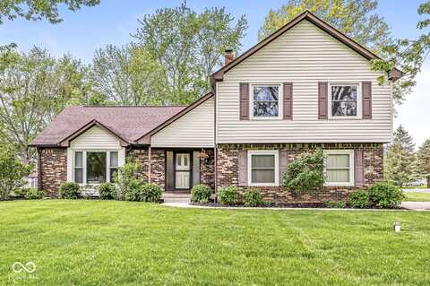 1106 Fox Trail Drive W, New Palestine, IN 46163