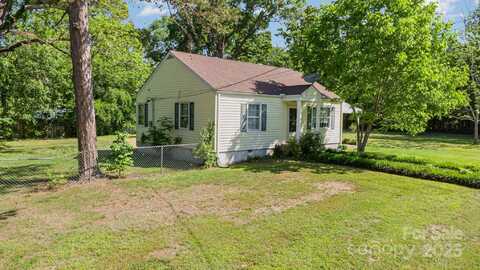 1302 N Ellis Street, Salisbury, NC 28144