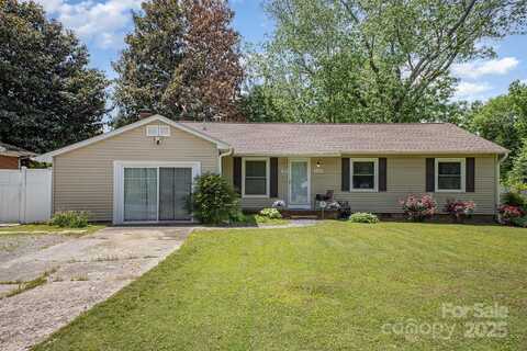 4100 Sudbury Road, Charlotte, NC 28205