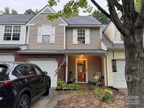 8763 Robinson Forest Drive, Charlotte, NC 28277