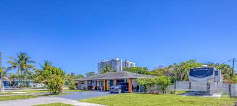 206 Evergreen Drive, Lake Park, FL 33403