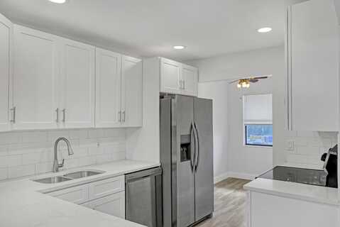 5985 Forest Hill Blvd, West Palm Beach, FL 33415