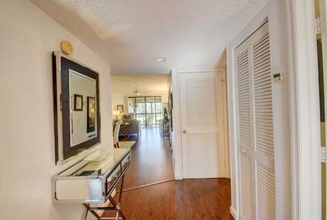 7455 Glendevon 207 Lane, Delray Beach, FL 33446