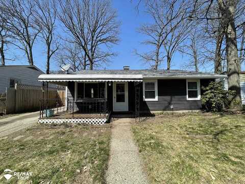 2415 Beta, Flint, MI 48506