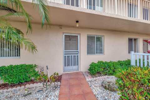 6795 Huntington Lane, Delray Beach, FL 33446