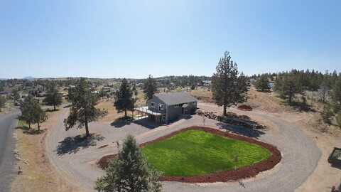 848 SE Tumbleweed Lane, Madras, OR 97741