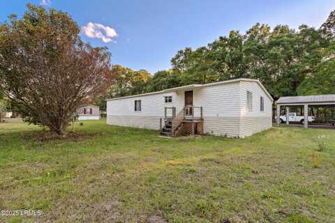 15 Capehart Drive, Beaufort, SC 29906