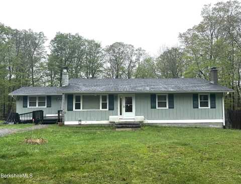 732 Main St, Becket, MA 01223
