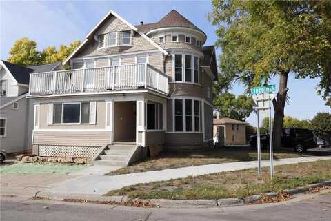 238 Lincoln Street, Mankato, MN 56001