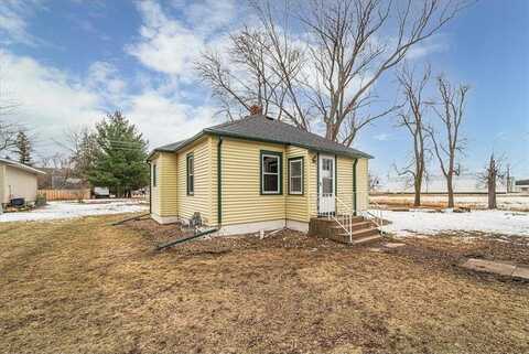 830 W 3rd Street, Rush City, MN 55069