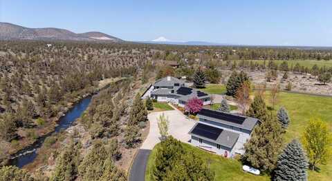 3533 SW 63rd Street, Redmond, OR 97756
