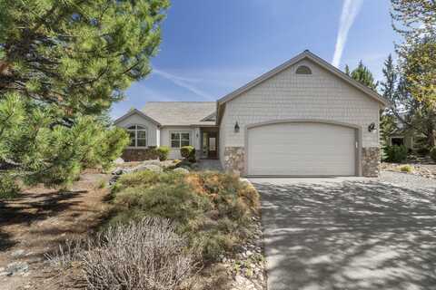 762 Crystal Falls Court, Redmond, OR 97756